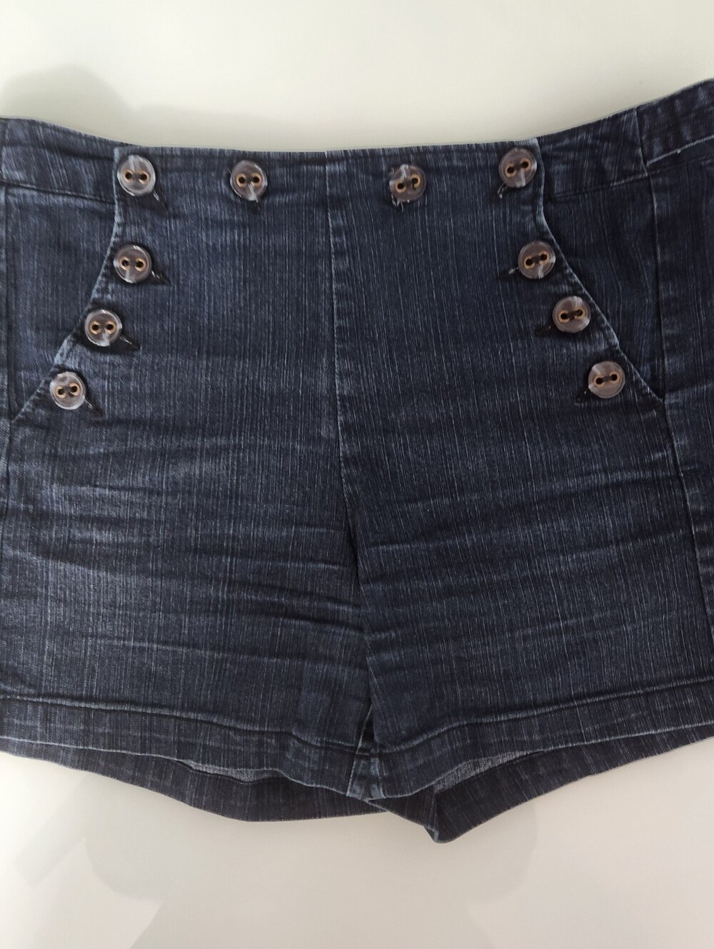 Willi Smith Dark Navy High-Waist Button-Front Shorts